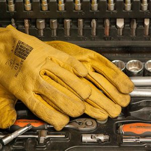 Yellow-gloves-on-tools