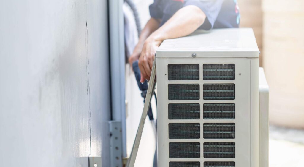 gas furnace and ac vs heat pump