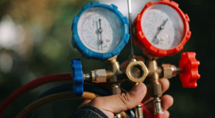 how to find hvac refrigerant leak