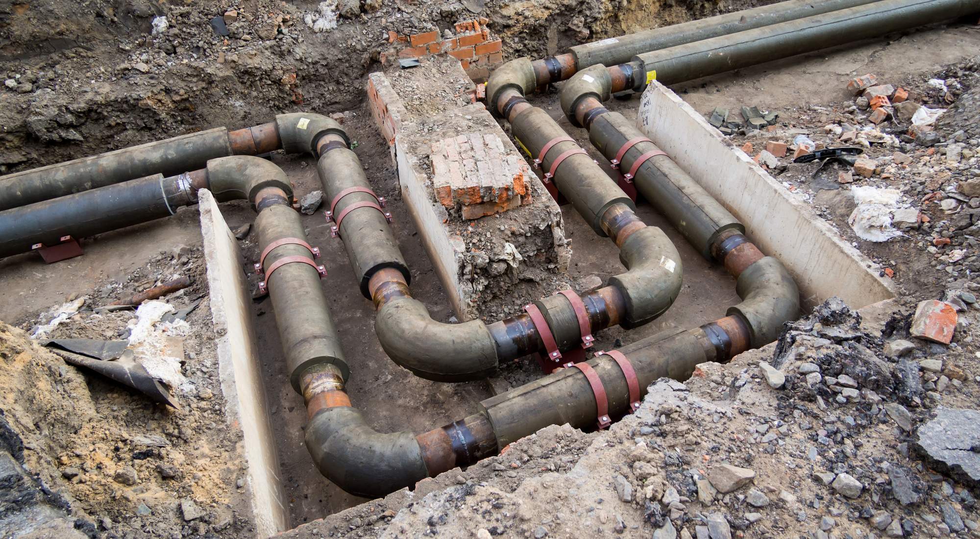 signs and symptoms of a gas leak